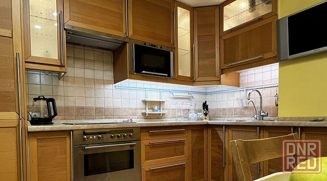 Медицинский институт, проспект Ильича. Донецк - изображение 2