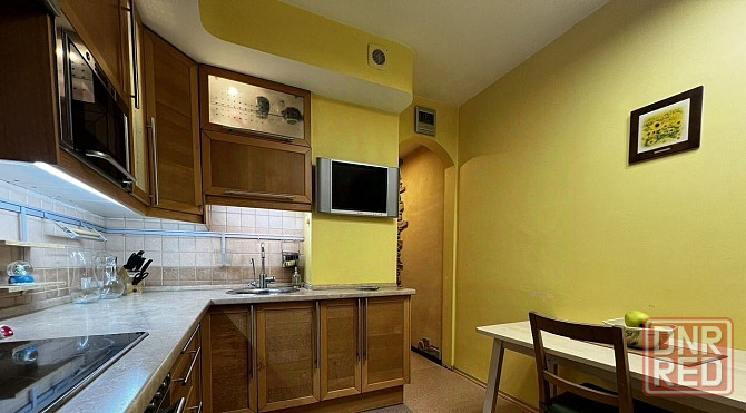 Медицинский институт, проспект Ильича. Донецк - изображение 3