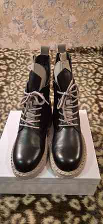 Ботинки зимние кожаные женские 42 Донецк