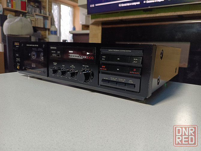Кассетный магнитофон "Akai" -GX- 32. Донецк - изображение 2