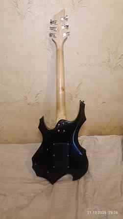 Электрогитара Макеевка