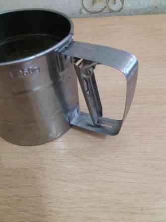 Продам кружку сито для просеивания муки Донецк