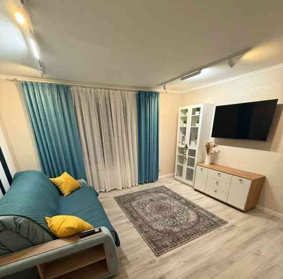 Сдаю однокомнатную квартиру в Ворошиловском районе напротив гастронома "Москва" Донецк