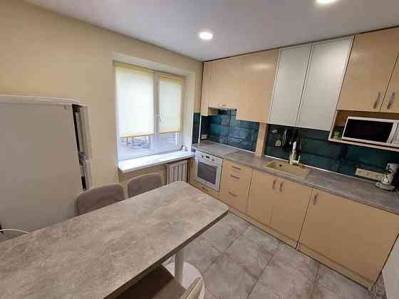 Сдам 2-комнатную квартиру в Донецке, Ворошиловский район, Комсомольский проспект. Донецк