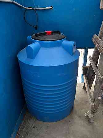 Бак для воды 300л диаметр 78 (был в использовании) Макеевка