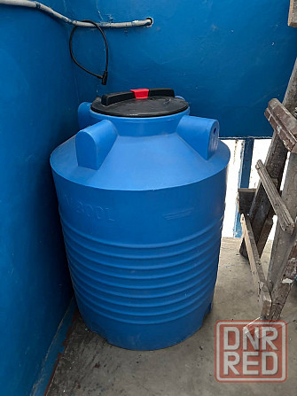 Бак для воды 300л диаметр 78 (был в использовании) Макеевка - изображение 2