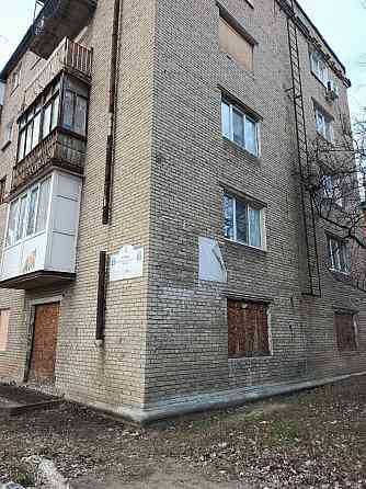 Продам коммерческое помещение 90 кв м под магазин," Изумруд". Донецк