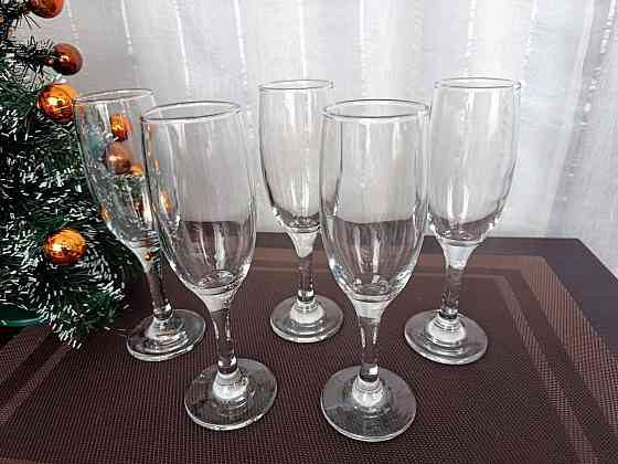 Бокалы, стаканы, стопки, подставки. Донецк