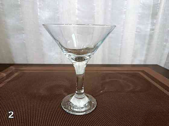 Бокалы, стаканы. Донецк