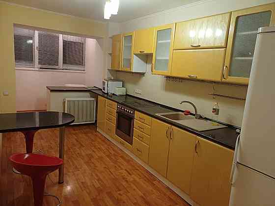 Сдам крупногабаритную 3-х комнатную квартиру, Детский мир Донецк