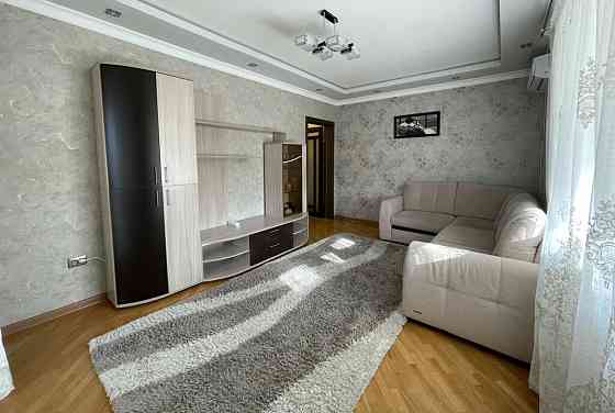 Сдаётся просторная 2х комнатная квартира в районе Крытого Рынка Донецк