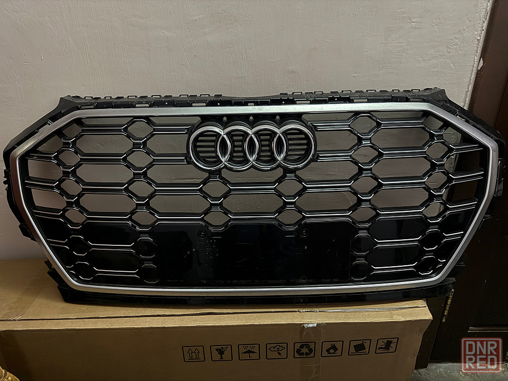 Продам решетка радиатора Audi Q5 fy 2022 Донецк - изображение 1