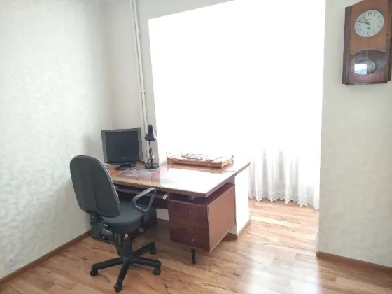 Продается 3-х комнатная квартира, 7/9 этажного дома,в центре Ханженково Макеевка