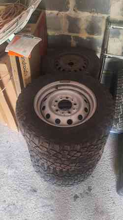 Продам грязевые колеса на ниву Донецк