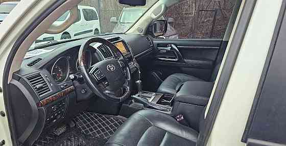 Toyota Land Cruiser 200 Донецк