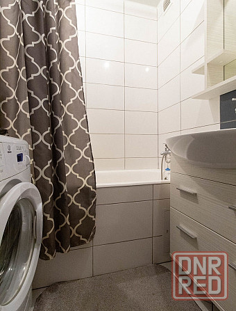 Сдам 1-комнатную квартиру в Донецке, Куйбышевский район, площадь Бакинских Комиссаров. Донецк - изображение 2