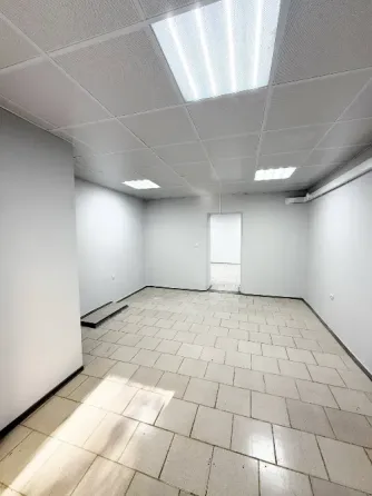 Аренда помещения 40 м. кв. в центре Донецка (ор-р Крытый рынок) Донецк