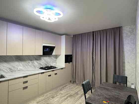 Сдается 1-комнатная квартира в Калининском районе, орн. Парк Строитель, ул. Кадиевская. Донецк