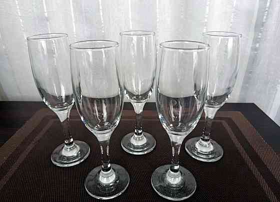 Бокалы для шампанского. Донецк