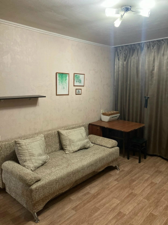 Сдаю двухкомнатную квартиру в городе Донецк,на третьем этаже девятиэтажного дома Донецк