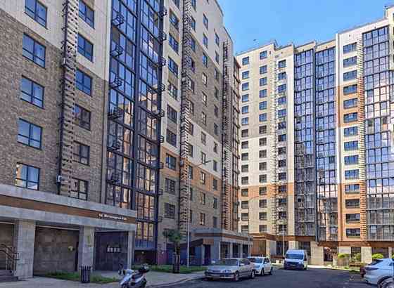 Квартира посуточно, центр города новое жк Мариуполь