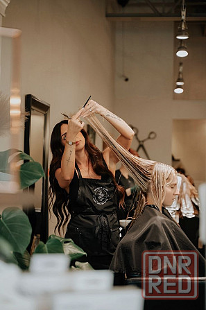 Вакансия Парикмахер универсал, мастер маникюра, бровист Донецк - изображение 3