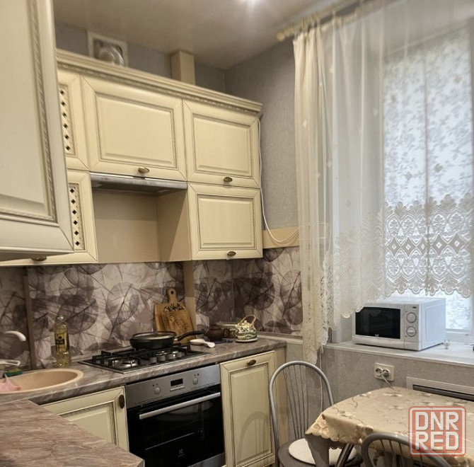 Сдам 1-комнатную квартиру в Донецке, Ворошиловский район, бульвар Школьный. Донецк - изображение 1