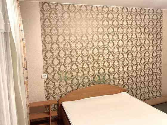 Сдам двухкомнатную квартиру с раздельными комнатами в центре Мариуполя Мариуполь