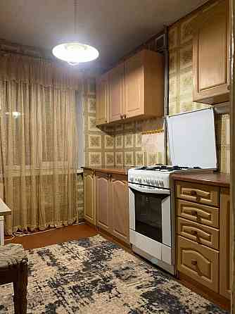 Сдам двухкомнатную квартиру с раздельными комнатами в центре Мариуполя Мариуполь