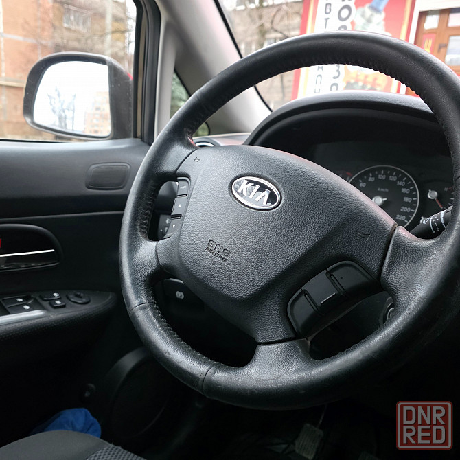 Продам Kia Carens Донецк - изображение 4