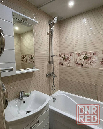 Сдам 2-комнатную квартиру в Луганске, Ленинский район, Мед Универ. Луганск - изображение 2