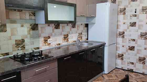 2-ком. кв. 55м2, 3/5 эт. Мариуполь