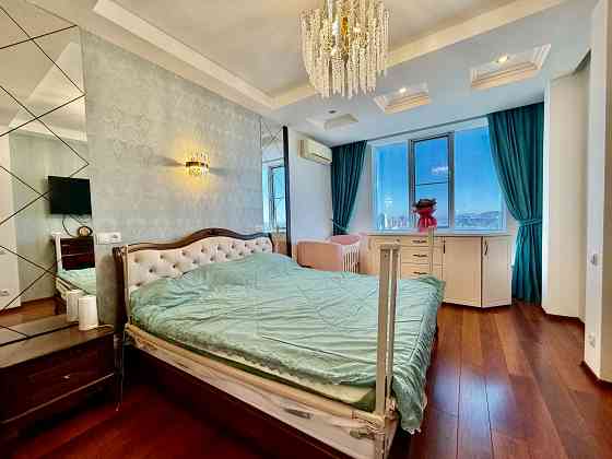 Пентхаус 2 уровня 104 м2 Диск Маяковского Донецк