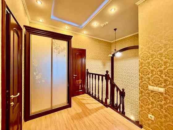 Пентхаус 2 уровня 104 м2 Диск Маяковского Донецк