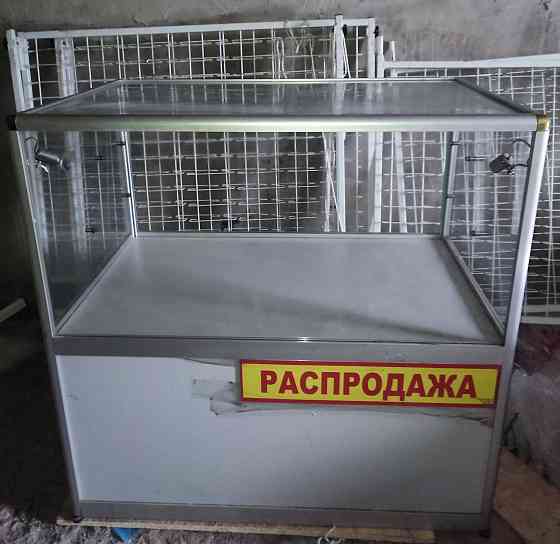 Торговое оборудование ,витрина - тумба. Донецк