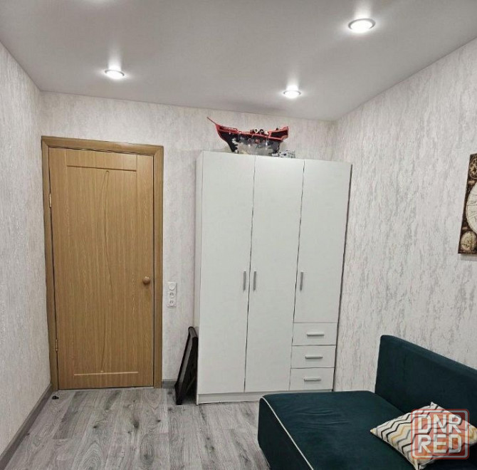 Сдаю однокомнатную квартиру в Ворошиловском районе Донецка напротив Филармонии. Донецк - изображение 3