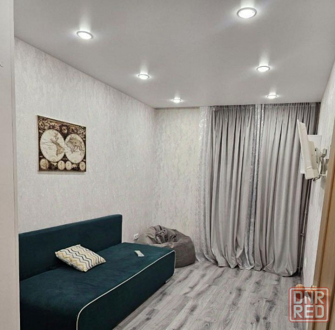 Сдаю однокомнатную квартиру в Ворошиловском районе Донецка напротив Филармонии. Донецк - изображение 1