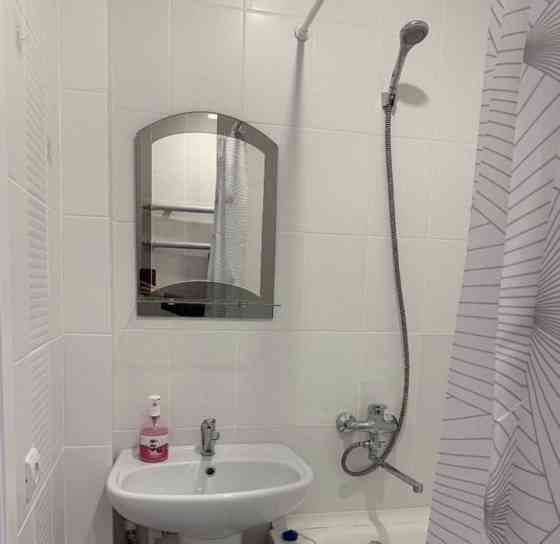 Сдаю однокомнатную квартиру в Калининском районе Донецка. Донецк