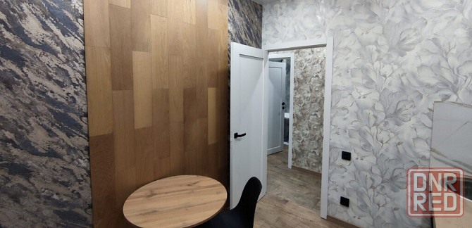 Сдаётся 1 ком.кв в Кировском районе, Текстильщик. Донецк - изображение 1