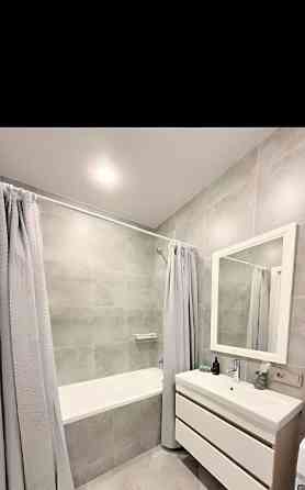 Сдается чистая и светлая однокомнатная квартира в Ленинском районе, по Ленинскому пр-ту. Донецк