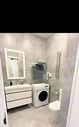 Сдается чистая и светлая однокомнатная квартира в Ленинском районе, по Ленинскому пр-ту. Донецк