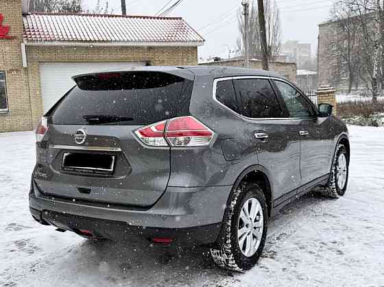 Шикарный Nissan X-Trail Донецк