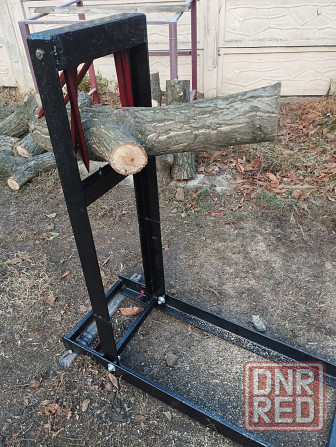 Металлический держатель дерева для распиливания дров Макеевка - изображение 2