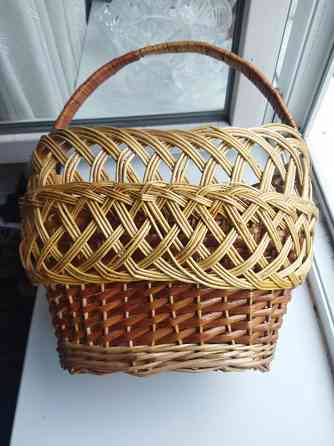 Большая плетёная корзинка Донецк