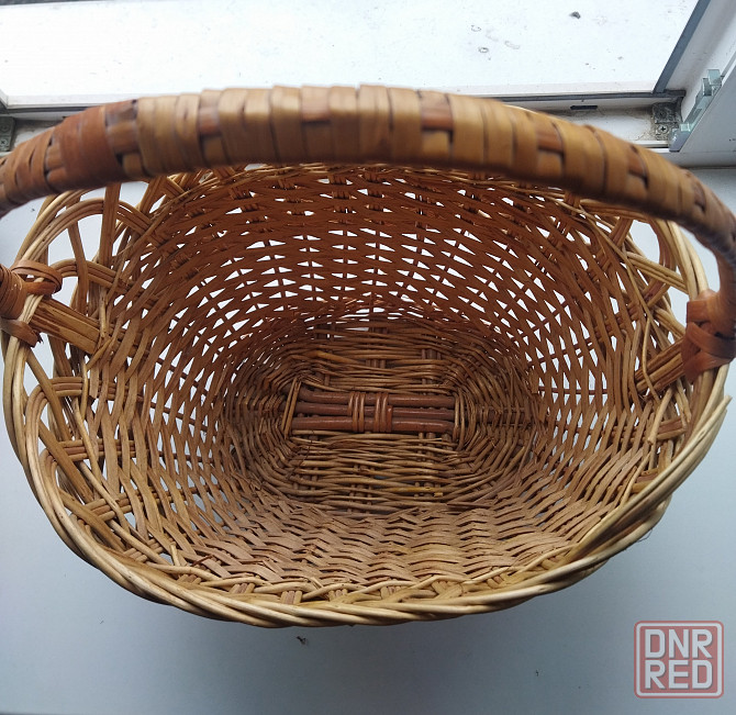 Большая плетёная корзинка Донецк - изображение 3