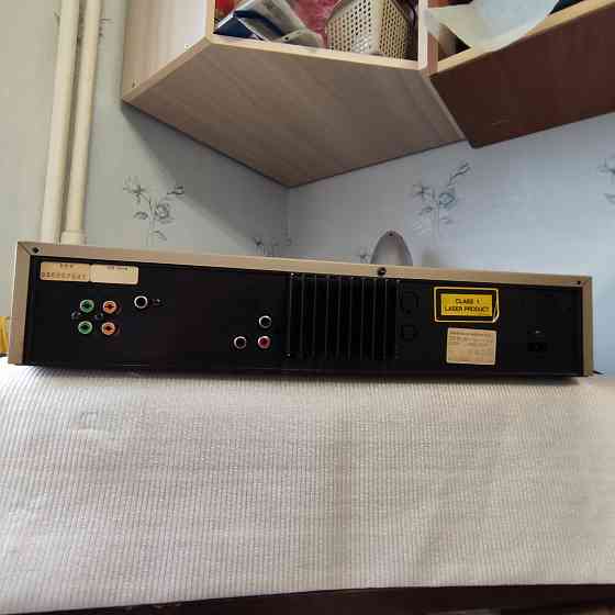 Продается CD проигрыватель Marantz CD-65 Донецк