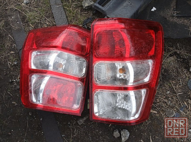 Стоп-сигналы б/у в продаже Енакиево - изображение 1