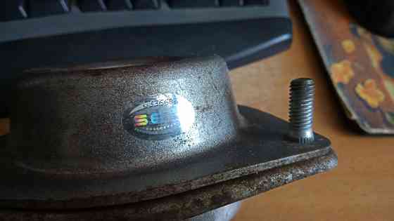 Подшипник передник стоек Ваз-2110-2112. Старобешево