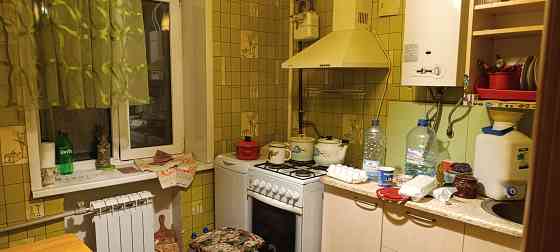 Продам 3х ком квартиру в районе пл Бакинских комисаров Донецк