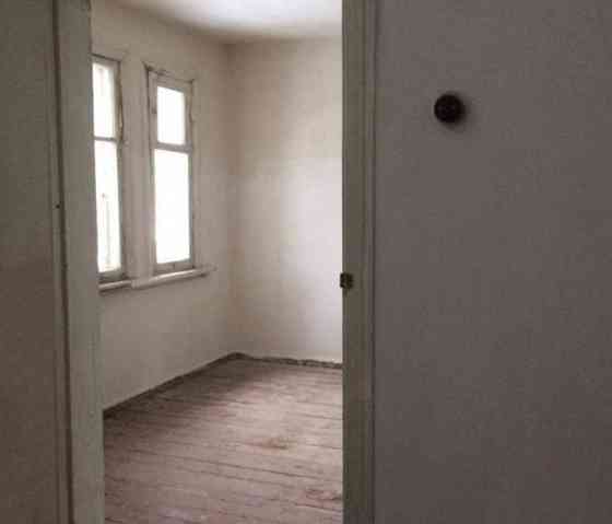 Продается 3 - х комнатная квартира, ул. Зелинского, ориентир "Жилплощадка" Донецк